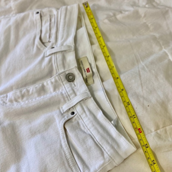 Levi’s 512 High Waisted Cut Off Shorts - Picture 9 of 11